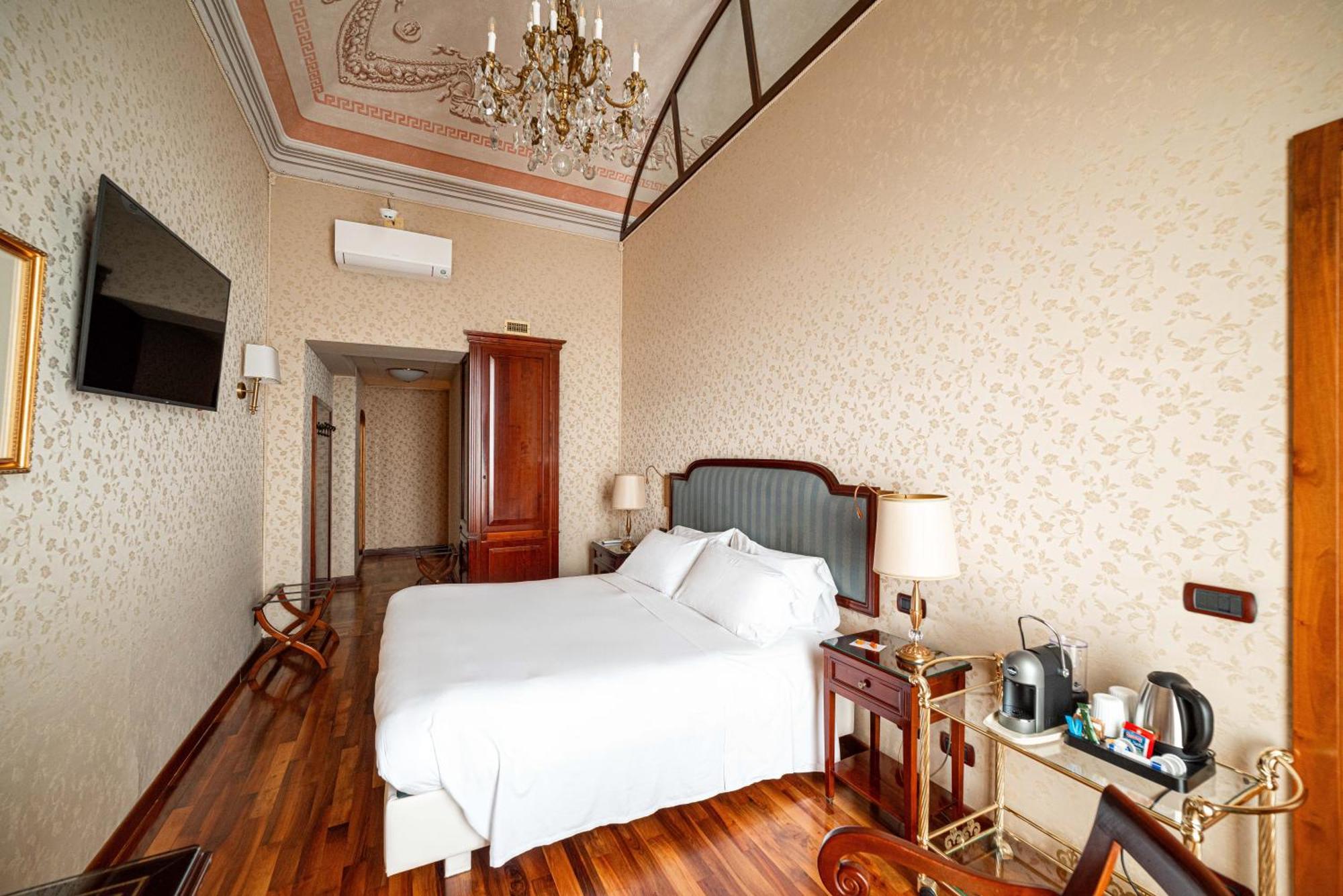 Phi Hotel Principe 库尼奥 外观 照片