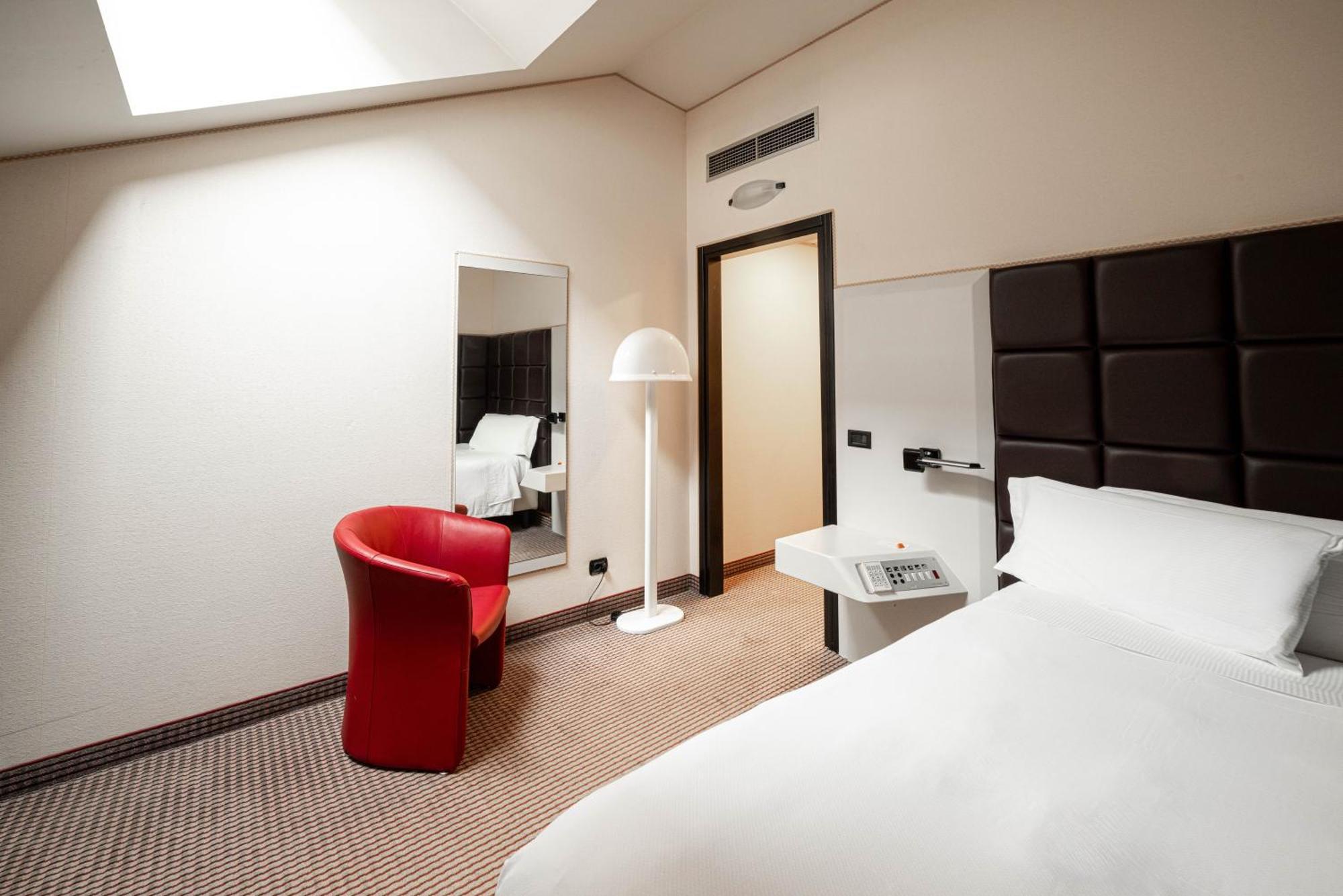 Phi Hotel Principe 库尼奥 外观 照片