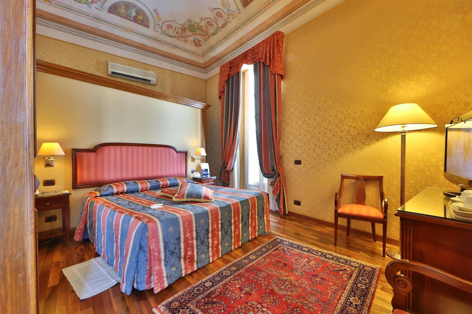 Phi Hotel Principe 库尼奥 外观 照片