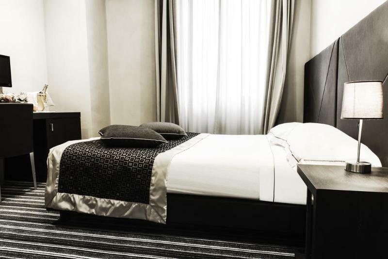 Phi Hotel Principe 库尼奥 外观 照片